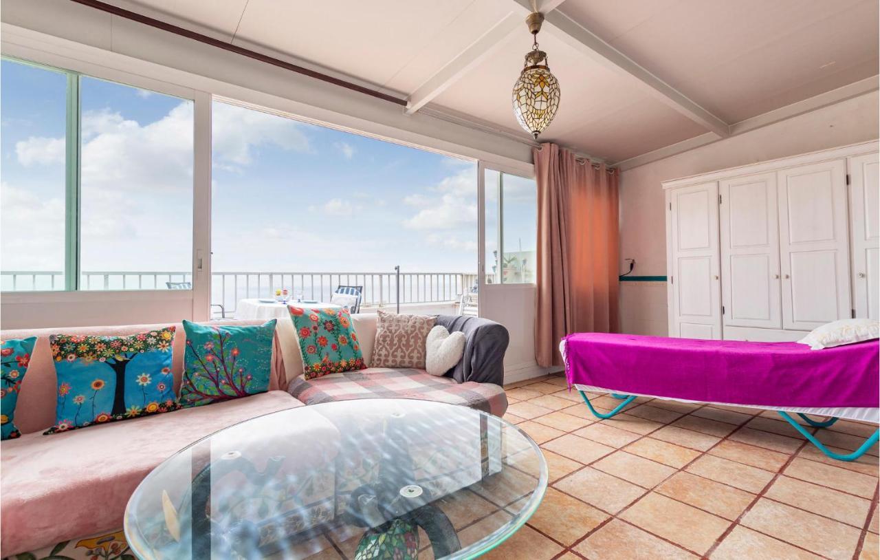 Cozy Apartment In Benalmadena With House Sea View Экстерьер фото