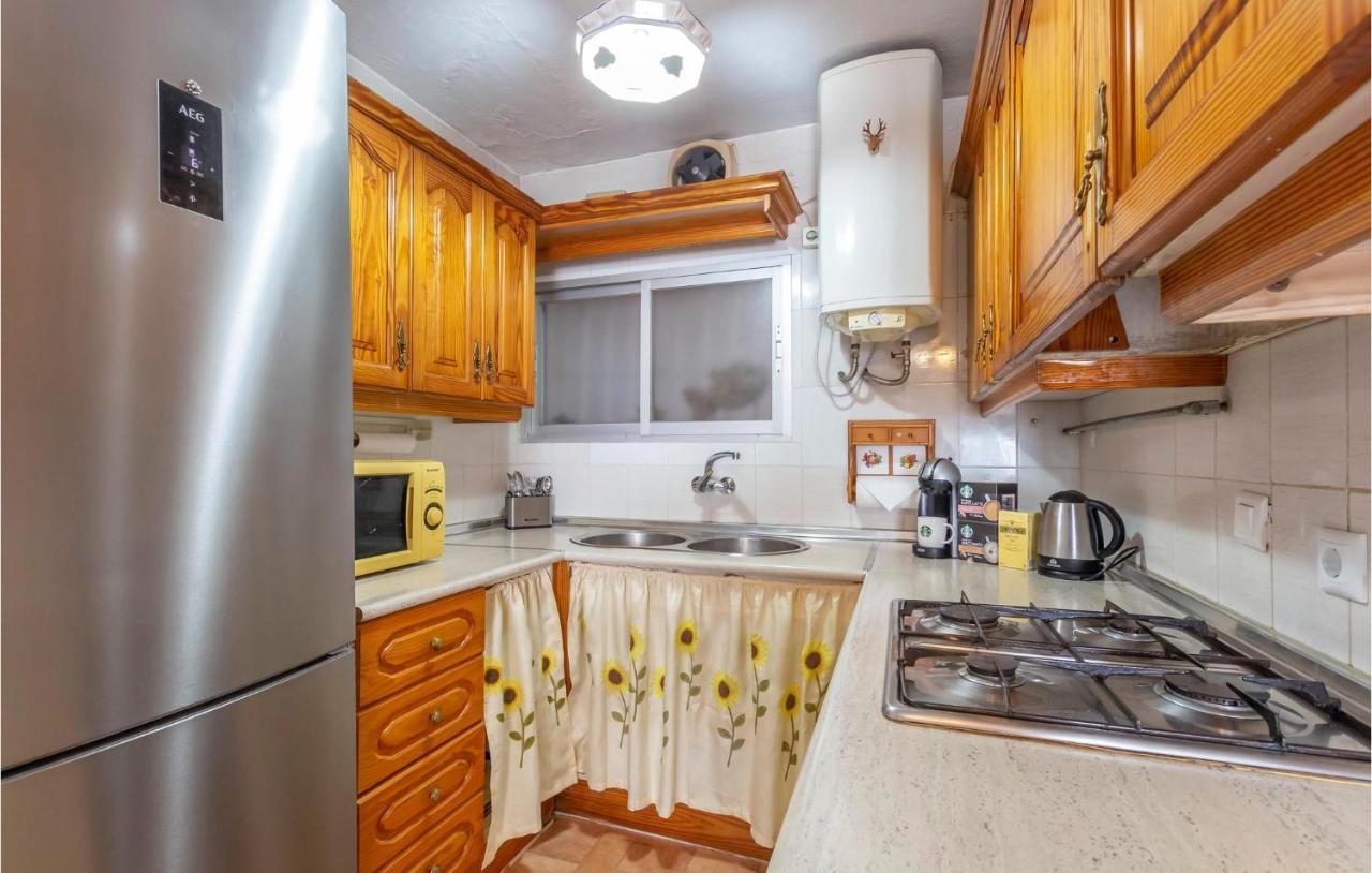 Cozy Apartment In Benalmadena With House Sea View Экстерьер фото